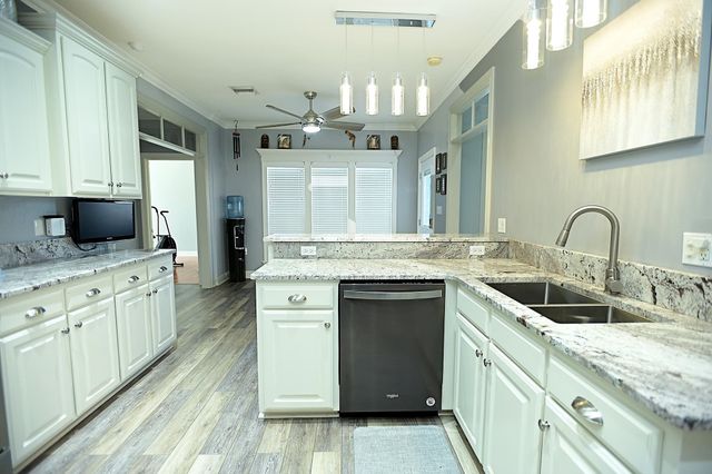 111 Autumn Ridge Drive, Thibodaux, LA 70301