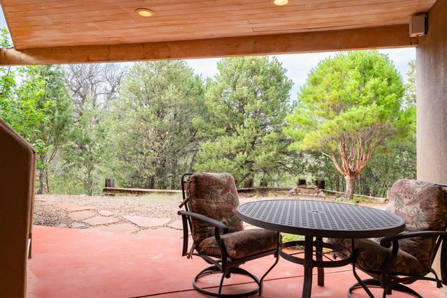 82 KIVA Place, Sandia Park, NM 87047