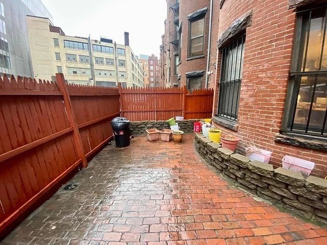 72 Bay State Road G, Boston, MA 02215