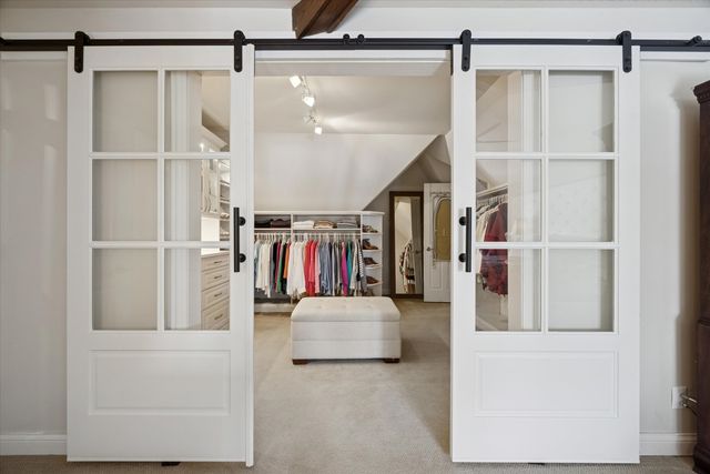 8401 Golfview Drive, Orland Park, IL 60462