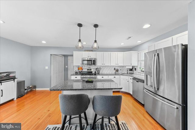 112 DAYTON ST, Phoenixville, PA 19460