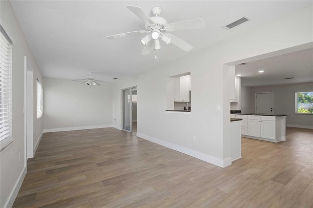 908 24TH AVENUE W, Palmetto, FL 34221