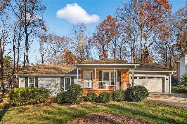 3041 Forest Line Drive, Clemmons, NC 27012