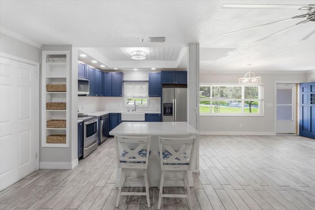 5677 W PINE CIRCLE, Crystal River, FL 34429