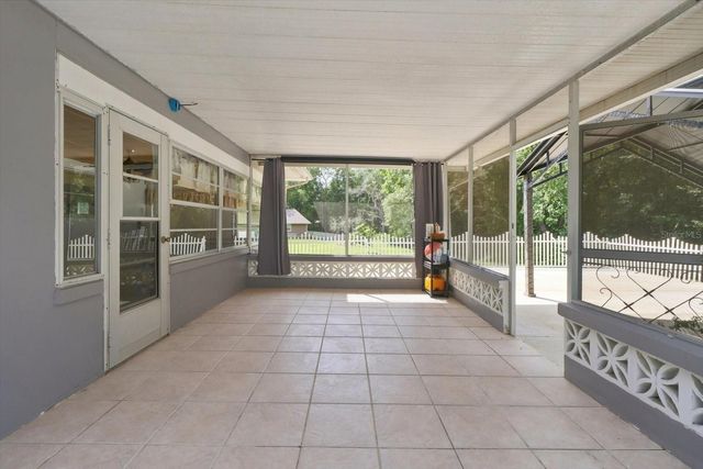 5677 W PINE CIRCLE, Crystal River, FL 34429