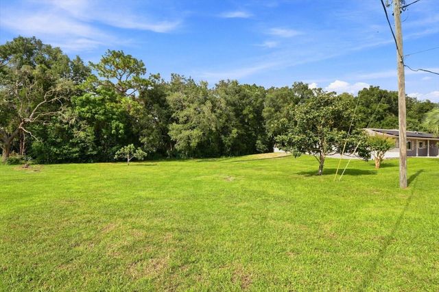 5677 W PINE CIRCLE, Crystal River, FL 34429