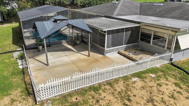 5677 W PINE CIRCLE, Crystal River, FL 34429