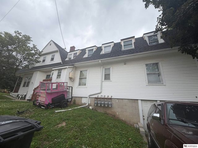 2901 N 45th Street, Omaha, NE 68104