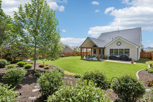 1099 Carlisle Pl, Mount Juliet, TN 37122