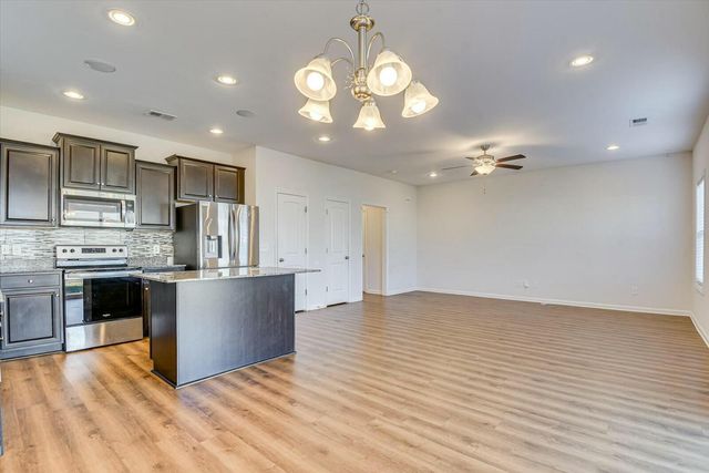 4112 THIMBLEBERRY Drive, Graniteville, SC 29829