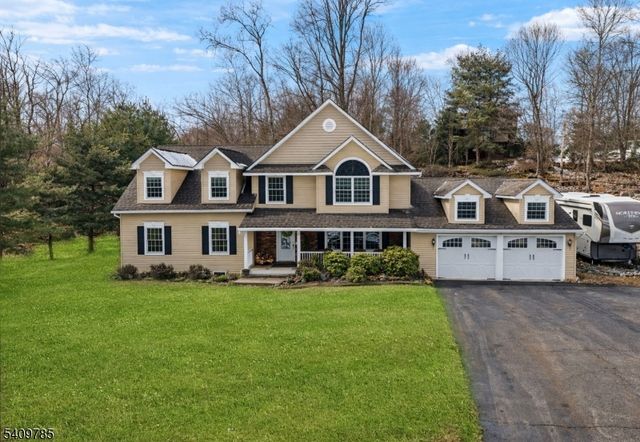 18 Valhalla Rd, Montville Twp., NJ 07045