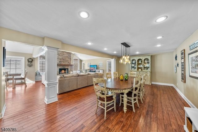 18 Valhalla Rd, Montville Twp., NJ 07045