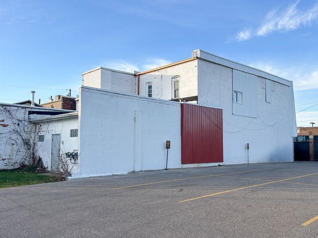 718 E Mount Morris Street, Mount Morris, MI 48458