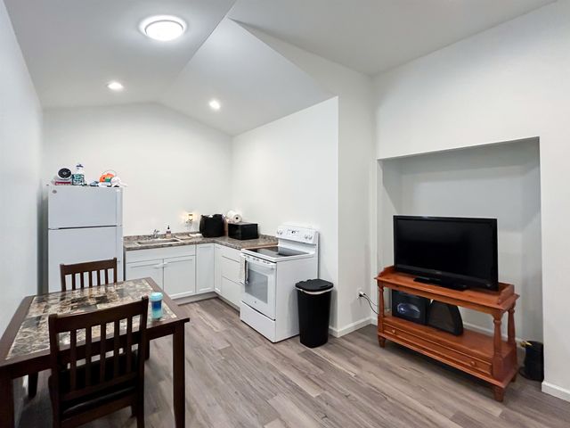 718 E Mount Morris Street, Mount Morris, MI 48458