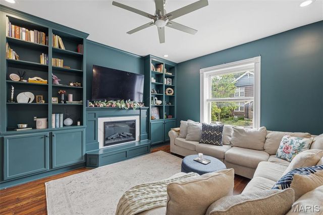 4133 Botanical Avenue, St Louis, MO 63110
