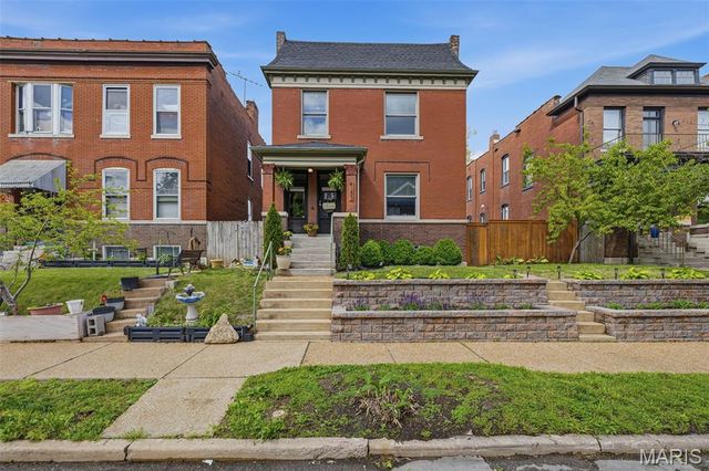 4133 Botanical Avenue, St Louis, MO 63110