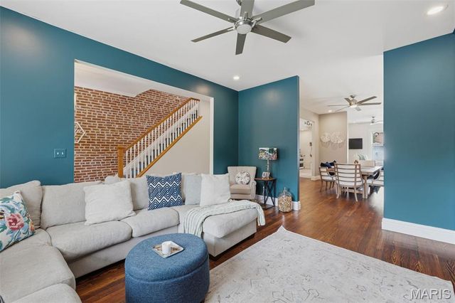 4133 Botanical Avenue, St Louis, MO 63110