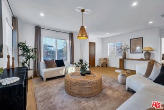 7832 Croydon Avenue, Los Angeles, CA 90045