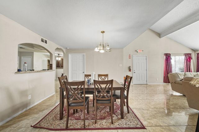 3226 S Briar Knoll Drive, Houston, TX 77082