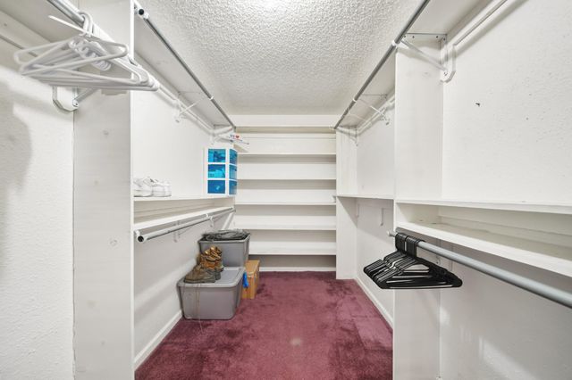 3226 S Briar Knoll Drive, Houston, TX 77082