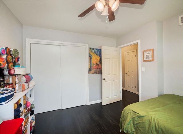 1806 Murray Ave, Rockdale, TX 76567