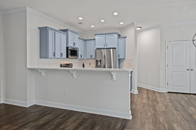 223 Loocock Drive, Goose Creek, SC 29445