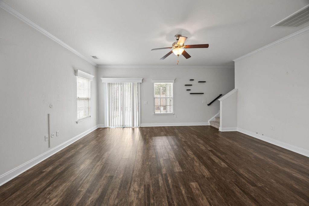 Image 10 of property listing at 223 Loocock Drive, Goose Creek, SC 29445