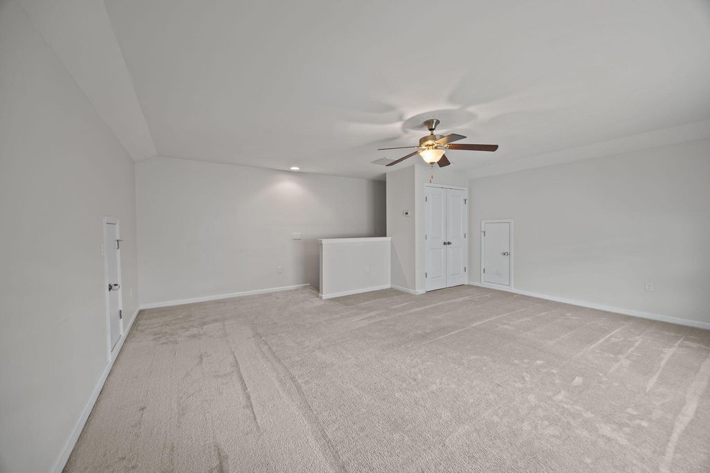 Image 27 of property listing at 223 Loocock Drive, Goose Creek, SC 29445