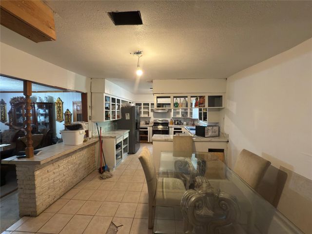 10106 Cheeves Drive, Houston, TX 77016