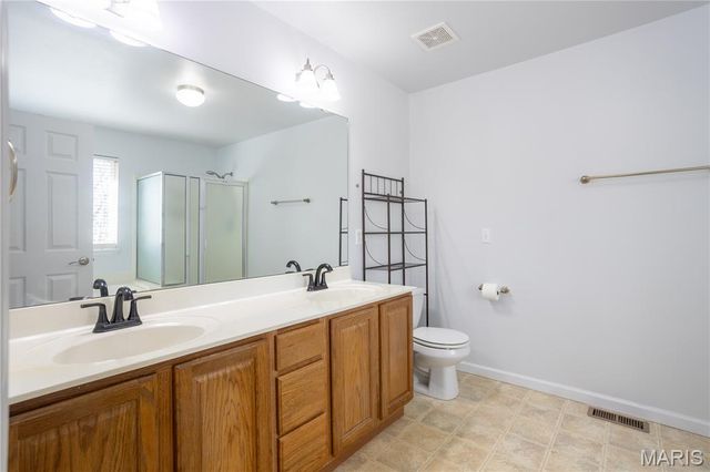 996 Huntington Drive, Troy, MO 63379