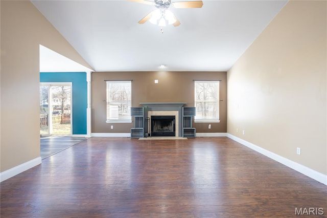 996 Huntington Drive, Troy, MO 63379