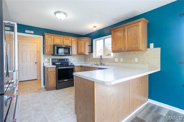 996 Huntington Drive, Troy, MO 63379