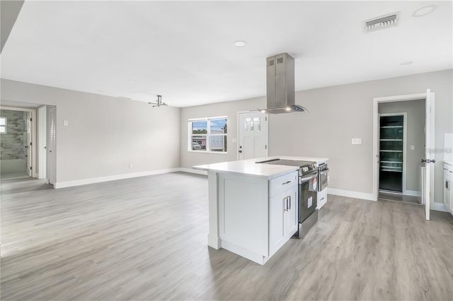 10341 KUMQUAT LANE, Seminole, FL 33772