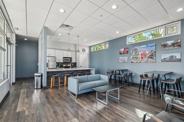 1120 E KENNEDY BOULEVARD 820, Tampa, FL 33602