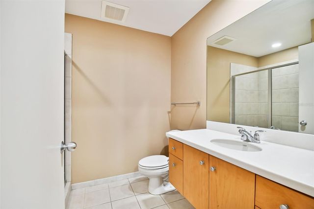 1120 E KENNEDY BOULEVARD 820, Tampa, FL 33602