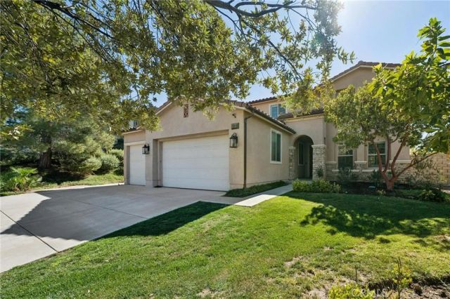 16948 White Pine Way, Canyon Country, CA 91387