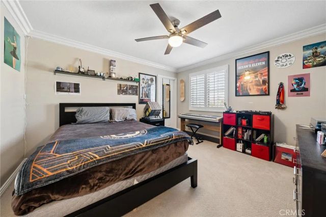 16948 White Pine Way, Canyon Country, CA 91387