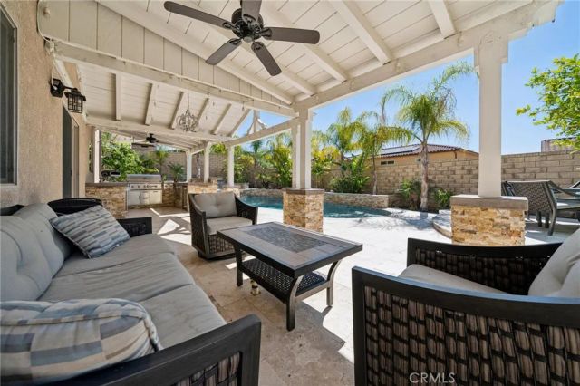 16948 White Pine Way, Canyon Country, CA 91387