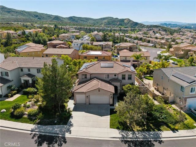 16948 White Pine Way, Canyon Country, CA 91387