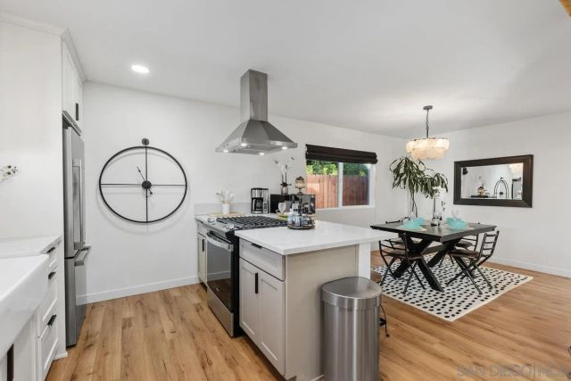 1811 IRIS WAY, Escondido, CA 92027