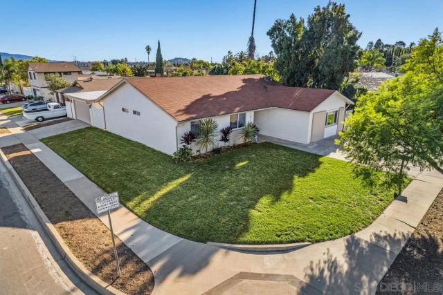 1811 IRIS WAY, Escondido, CA 92027