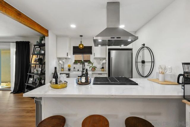 1811 IRIS WAY, Escondido, CA 92027