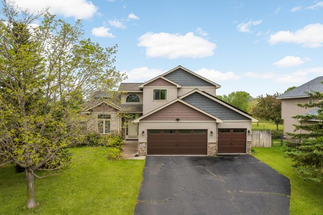 9420 Fallgold Parkway N, Brooklyn Park, MN 55443
