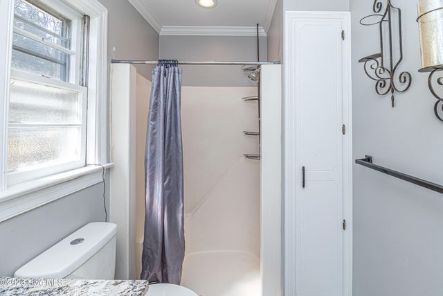620 S Caswell Street, La Grange, NC 28551