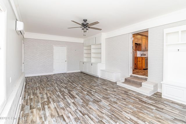 620 S Caswell Street, La Grange, NC 28551