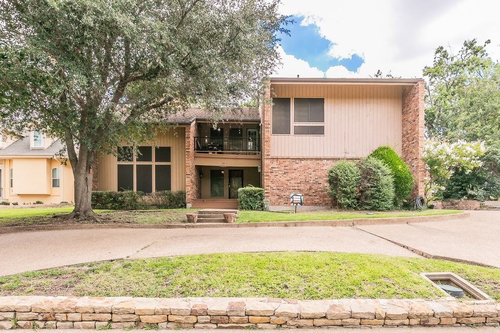 3914 Wingren Drive, Irving, TX 75062