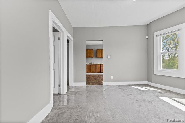 3010 Montclair Street, Detroit, MI 48214