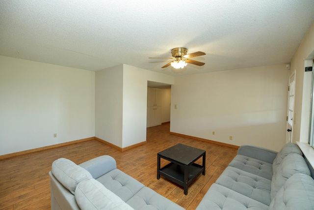 8664 Center St, Mokelumne Hill, CA 95245