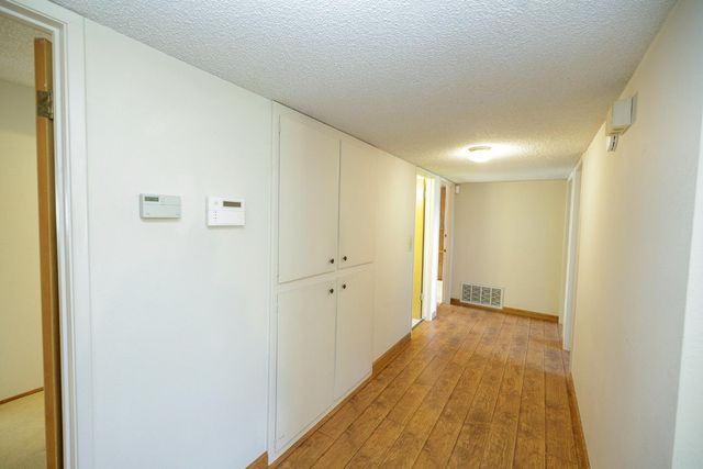 8664 Center St, Mokelumne Hill, CA 95245