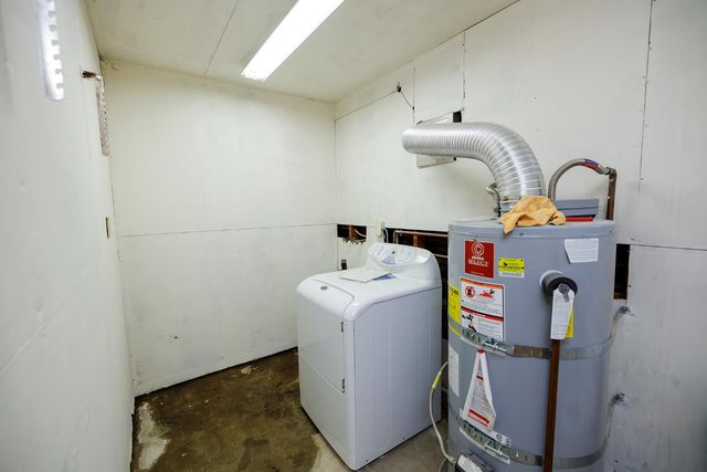 8664 Center St, Mokelumne Hill, CA 95245